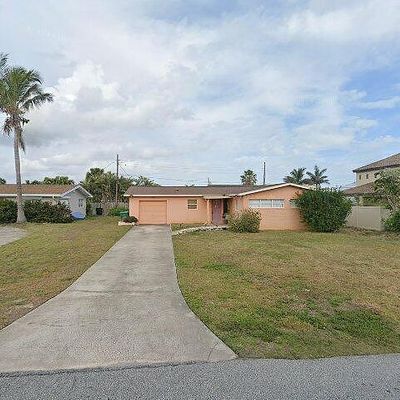 122 Poinsetta St, Indialantic, FL 32903