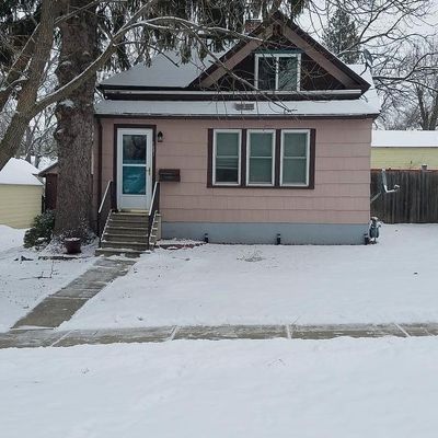 1221 James Ave, Albert Lea, MN 56007