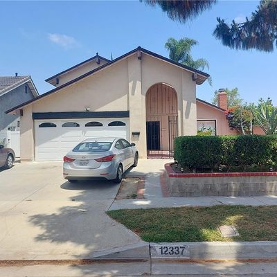 12337 Viarna St, Cerritos, CA 90703