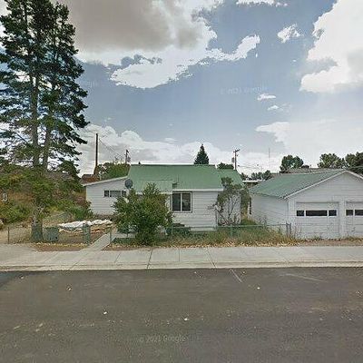 124 E Magnolia St, Pinedale, WY 82941