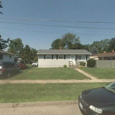 124 Sunrise Blvd W, Mogadore, OH 44260