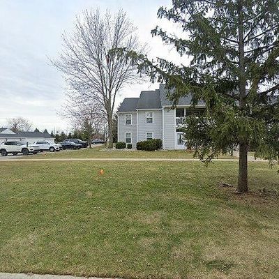 12442 Saint Andrews Way, Fenton, MI 48430