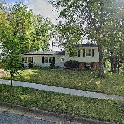 12518 Tove Rd, Clinton, MD 20735