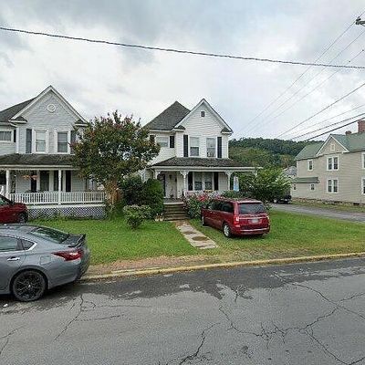 102 S Lexington Ave, Covington, VA 24426