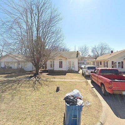 1023 E Moses St, Cushing, OK 74023