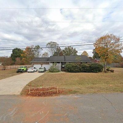 103 Hazelwood Dr, Hazel Green, AL 35750