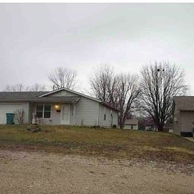 103 W Moore Ave, Owensville, MO 65066