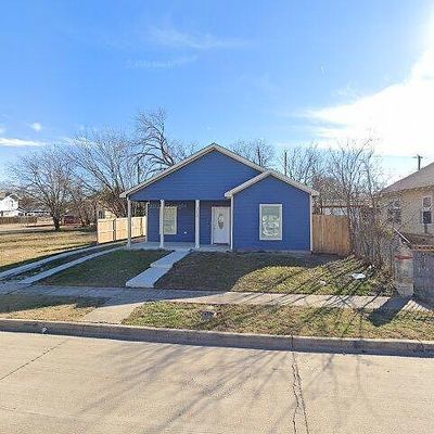 1030 E Annie St, Fort Worth, TX 76104