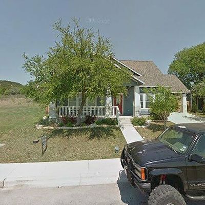 104 Jasper Ln, Kerrville, TX 78028