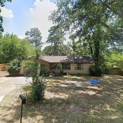 104 Suzanne Dr, Longview, TX 75604