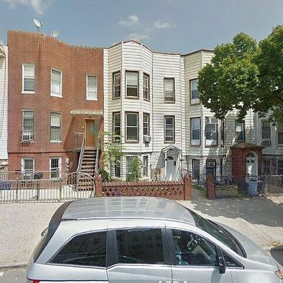 1043 40 Th St, Brooklyn, NY 11219