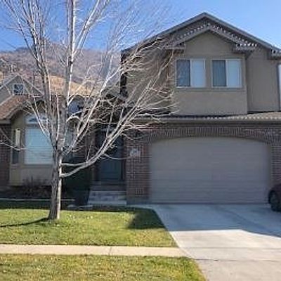 10490 N Doral Dr, Cedar Hills, UT 84062