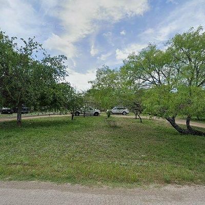 105 County Road 5720, Castroville, TX 78009