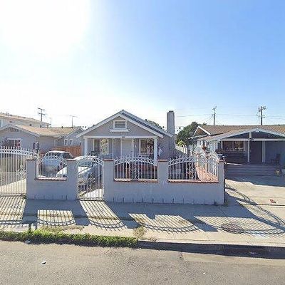 1056 W 52 Nd St, Los Angeles, CA 90037