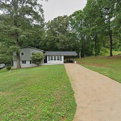 1058 Forest Dr, Newton, NC 28658