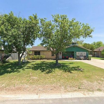 106 Juarez St, Elsa, TX 78543