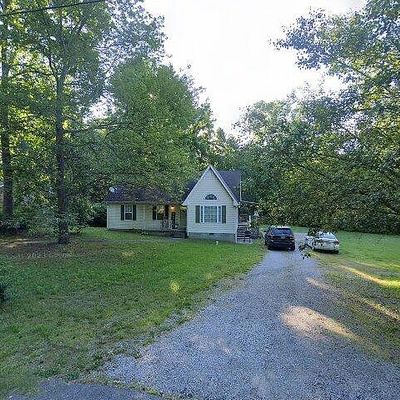 106 Robin Hood Rd, Dickson, TN 37055