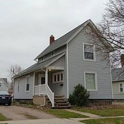 107 N Mackinaw St, Durand, MI 48429