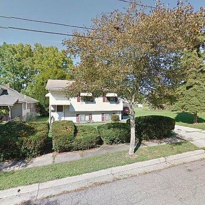 1071 Forbes Ave, Akron, OH 44306