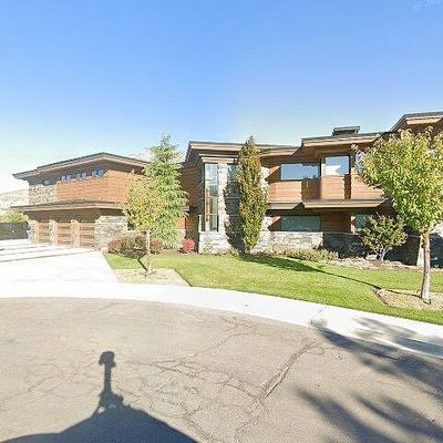 1075 Lynnwood Dr, Orem, UT 84097