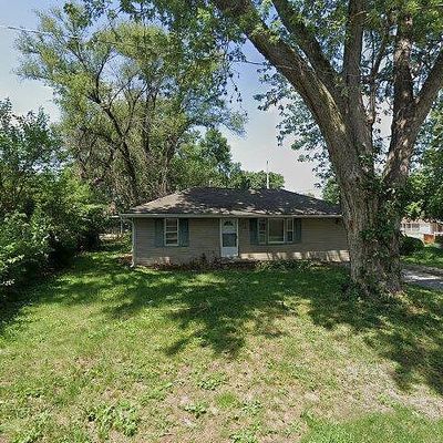 108 Johnson St, Buckner, MO 64016