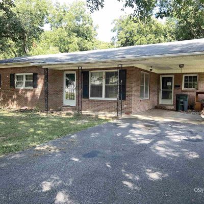 108 Wheatley Dr, Newbern, TN 38059