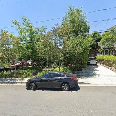 109 Auburn Ave, Sierra Madre, CA 91024