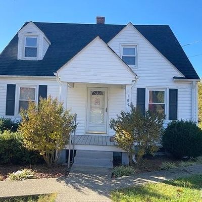 109 Poplar St, Hurt, VA 24563