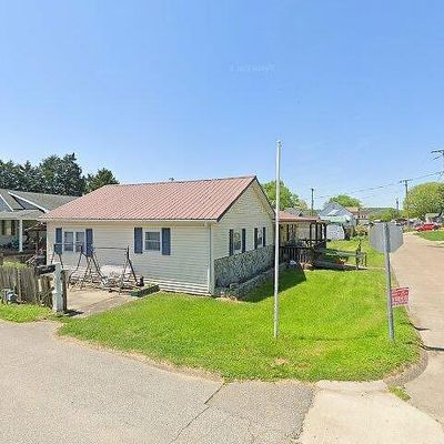 109 Walker St, Nitro, WV 25143