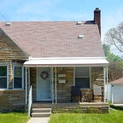 1090 Mill St, Lincoln Park, MI 48146