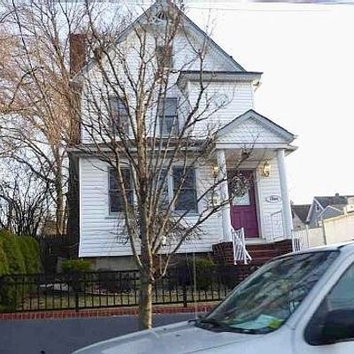 1094 Forest Ave, Staten Island, NY 10310