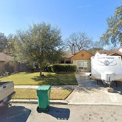 11007 Forest Crown, Live Oak, TX 78233