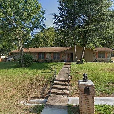 1103 Summit St, Marshall, TX 75670