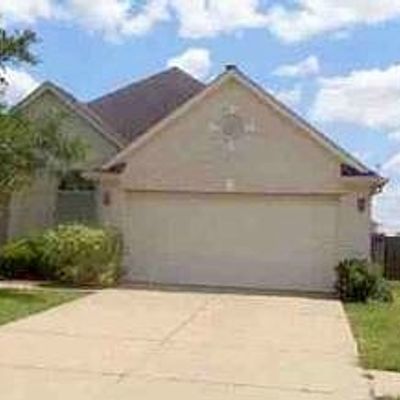 14 Mira Loma Dr, Manvel, TX 77578