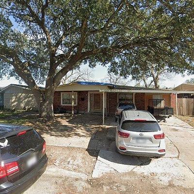 1403 Leneva Ln, Pasadena, TX 77502