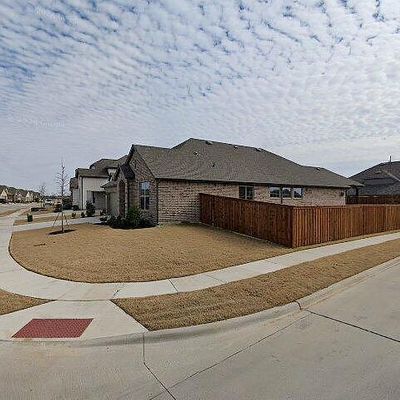 1408 Eclipse Rd, Aubrey, TX 76227