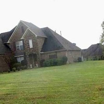 14125 Strafford Ln, Olive Branch, MS 38654