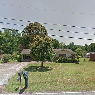 1416 Clairmont Dr, Weaver, AL 36277