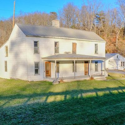 143 Sulphur Spring Rd, Winchester, VA 22602