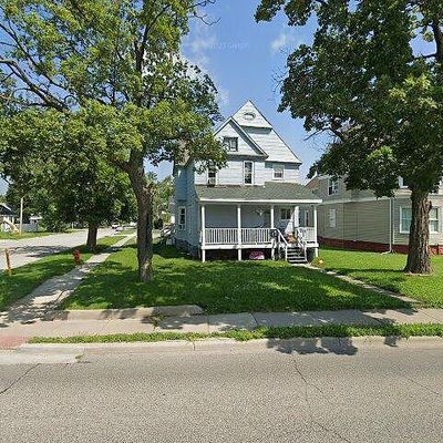 1435 Lapeer Ave, Port Huron, MI 48060