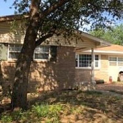 1439 Idlewood Ln, Odessa, TX 79761