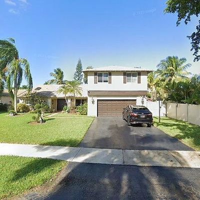 14521 Fairfax Pl, Davie, FL 33325