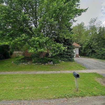1479 Dundee Dr, Waterford, MI 48327
