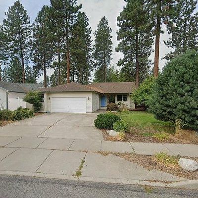 1505 S Riverside Harbor Dr, Post Falls, ID 83854