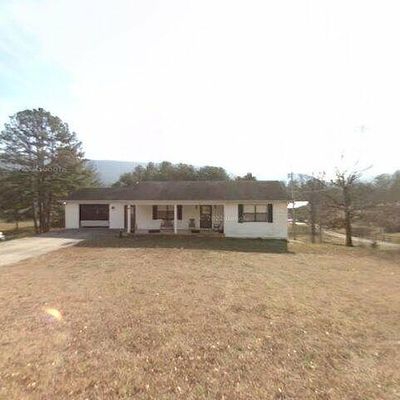 151 County Road 854, Etowah, TN 37331