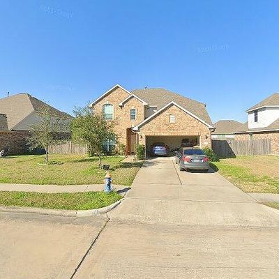 1512 Meadow Wood Dr, Pearland, TX 77581