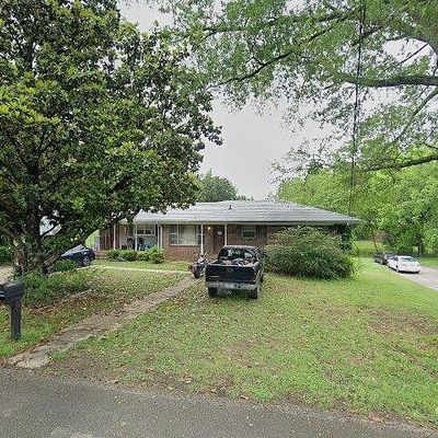 1514 Oak Ln, Bessemer, AL 35023