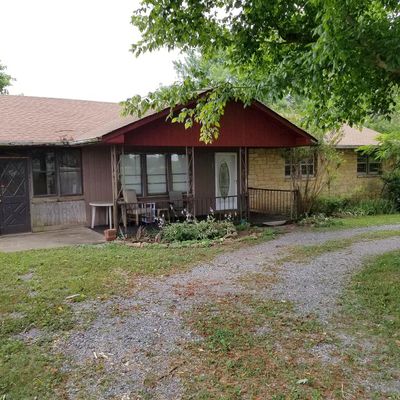 1520 Taylor Town Rd, White Bluff, TN 37187