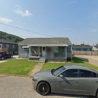 1536 15 Th St, Nitro, WV 25143