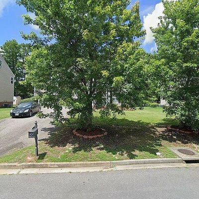 1572 Oakland Chase Pkwy, Henrico, VA 23231